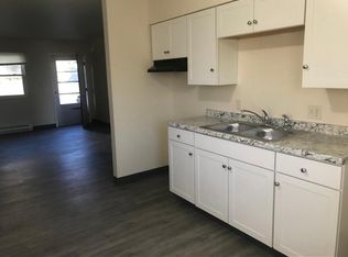 147 Blocksom St #E, Zanesville, OH 43701