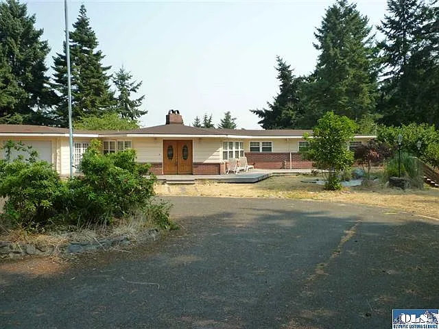 3 bed, 1800 sqft, $2,650 — Photo 4