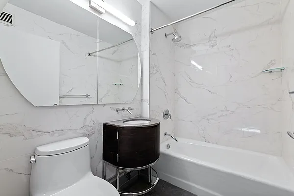 Rented by Greystar | media 46