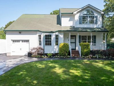 233 Moriches Middle Island Road, Shirley, NY, 11967
