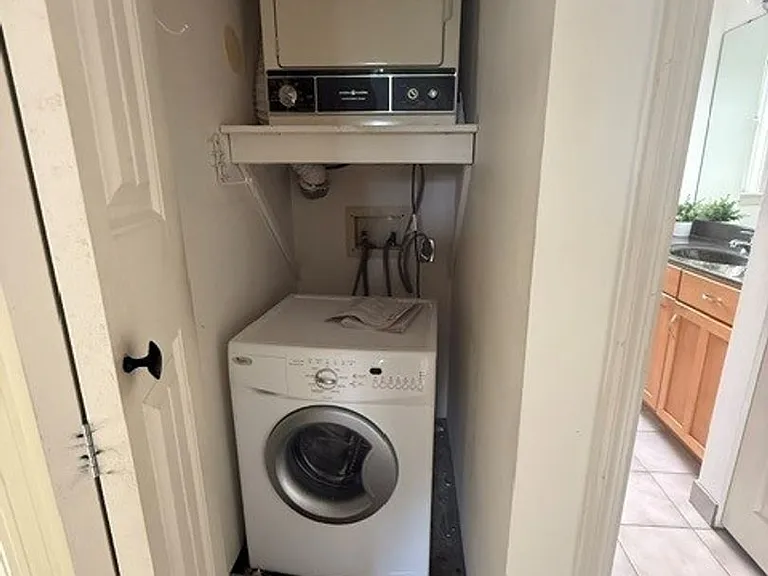 329 Belt Ave #401 — Photo 20