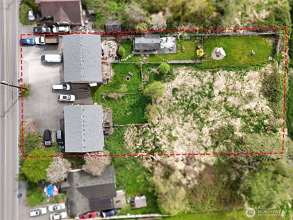3rd image of 2406 & 2410 Callow Road