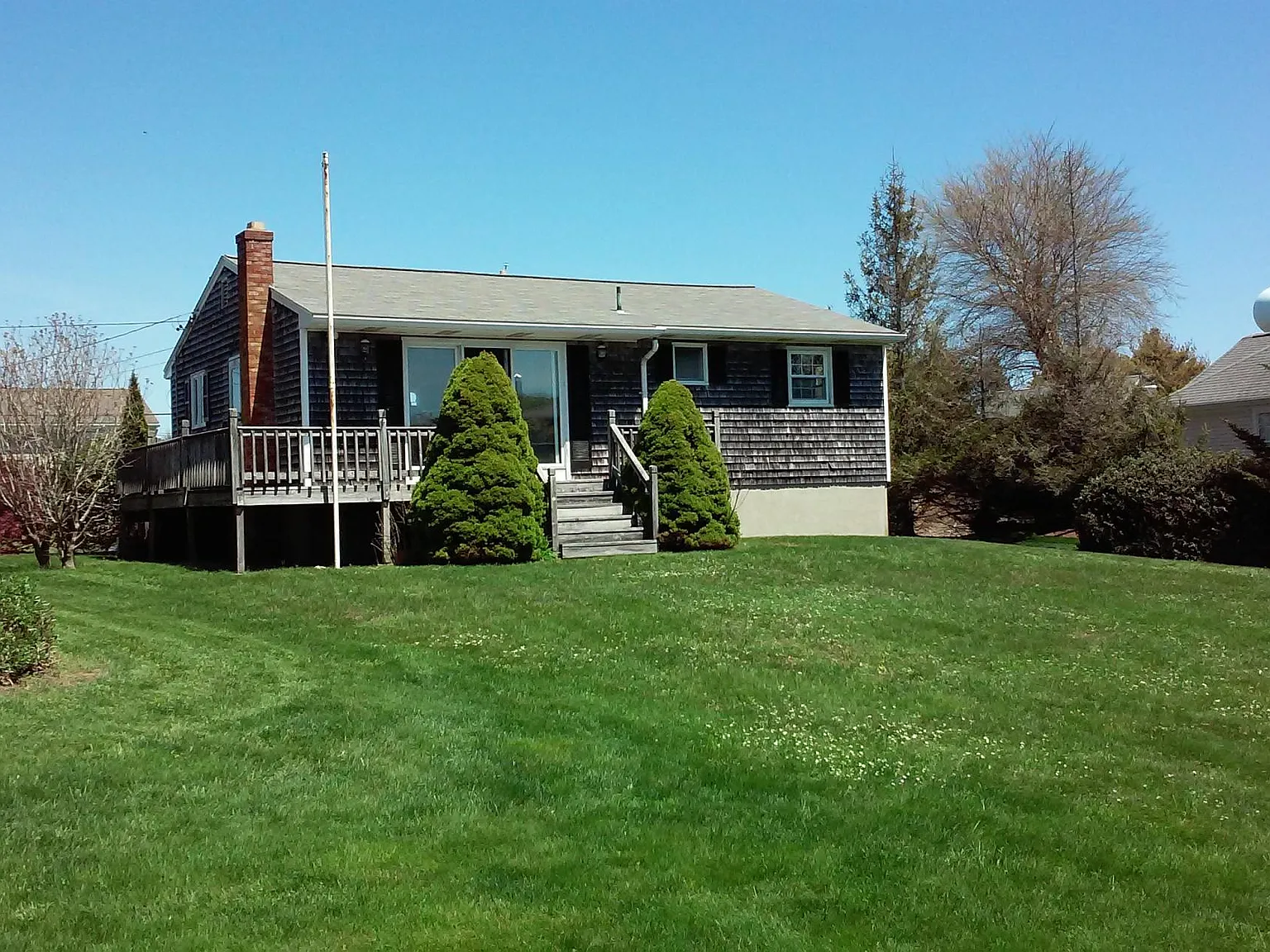 16 Bayberry Hill Rd — Photo 2