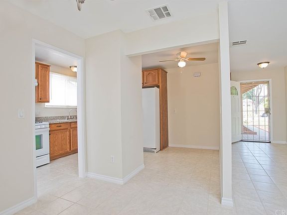 4th image of 24321 Friar St