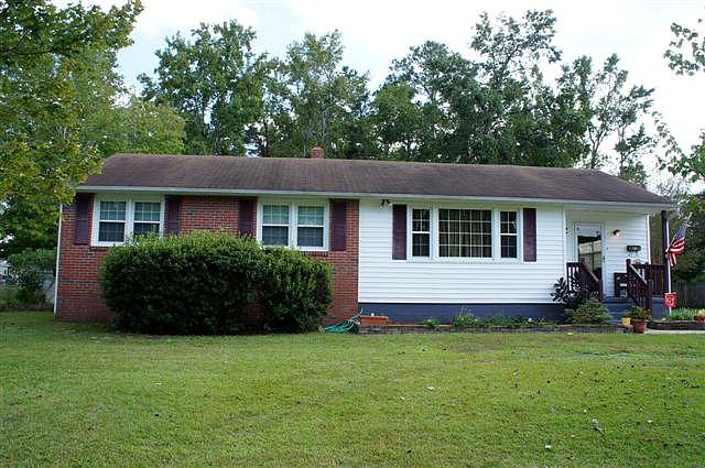 1st image of 501 Cherokee Dr
