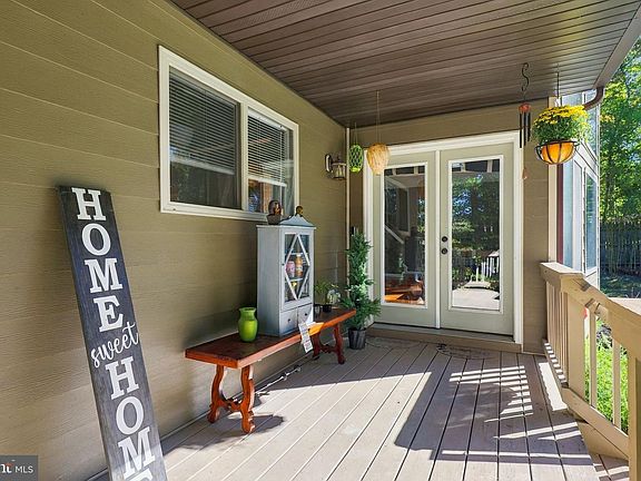 3rd image of 189 Hobbs Knob Rd