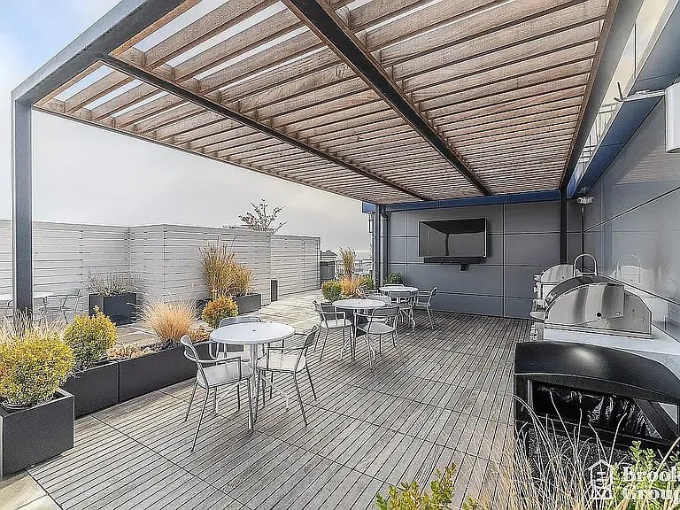 101-19 Rockaway Beach Blvd #3L — Photo 25