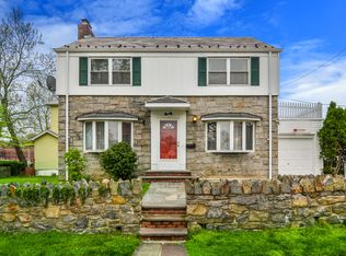 169 Hyatt Ave, Yonkers, NY 10704