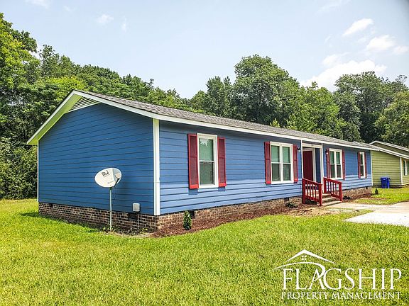 2nd image of 303B Alice Dr