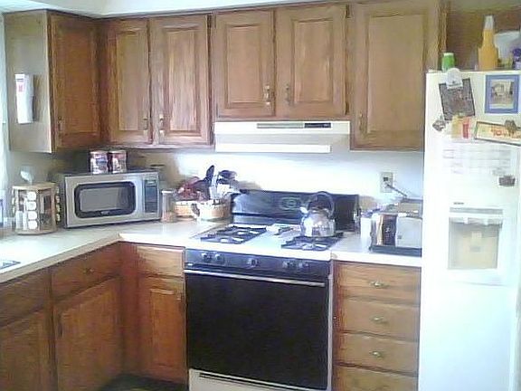 3rd image of 438 Hyder Dr