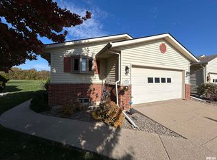 1213 47th Avenue Ct, East Moline, IL 61244