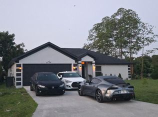 1574 SW Fresno Rd, Port Saint Lucie, FL 34953