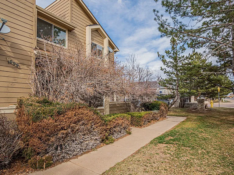 1099 S Walden Way #101 — Photo 48