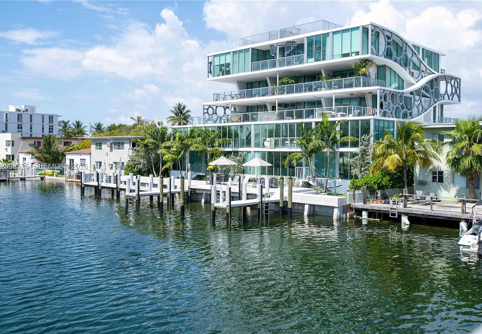 Biscayne Beach Sub — Photo 1