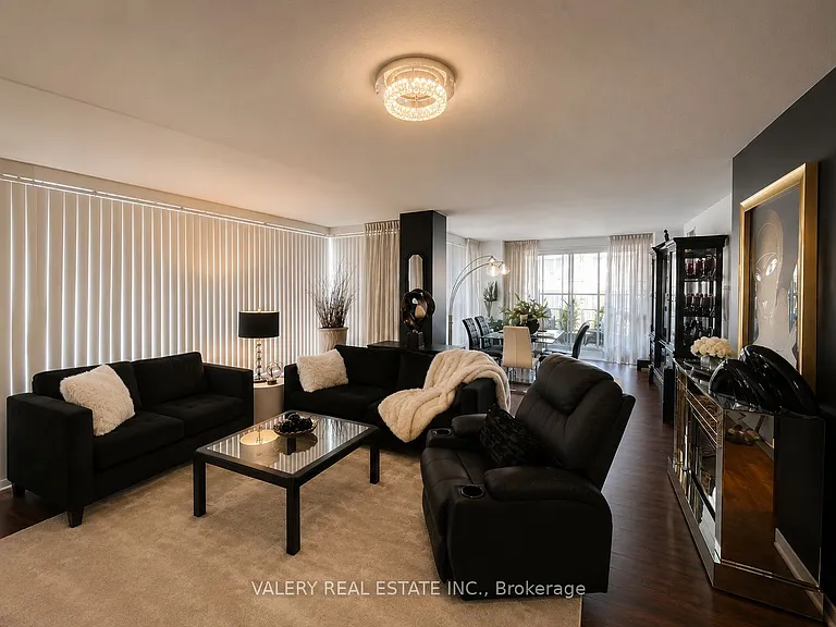 25 Cumberland Ln #214 — Photo 5