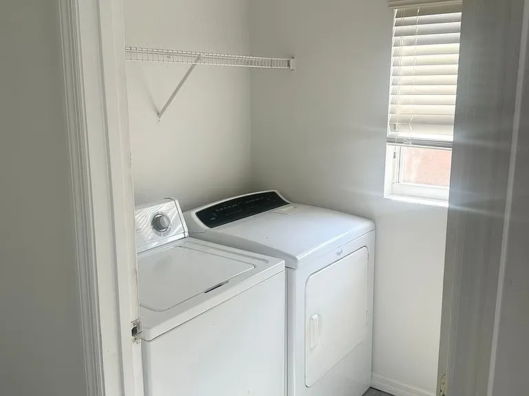 301 Shad Way — Photo 9