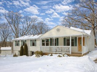 215 Spring Street, Manchester, CT 06040