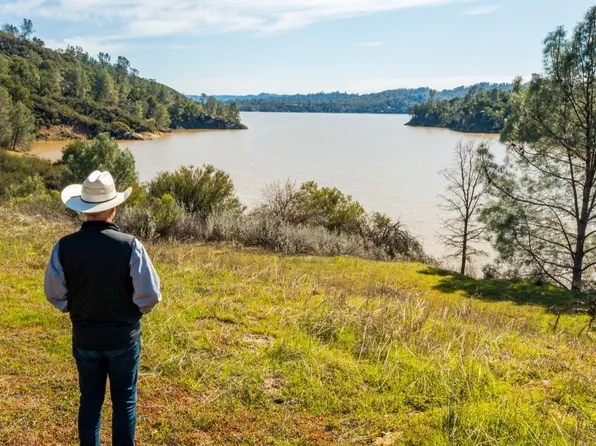 Lynch Canyon Rd, Bradley, CA 93426