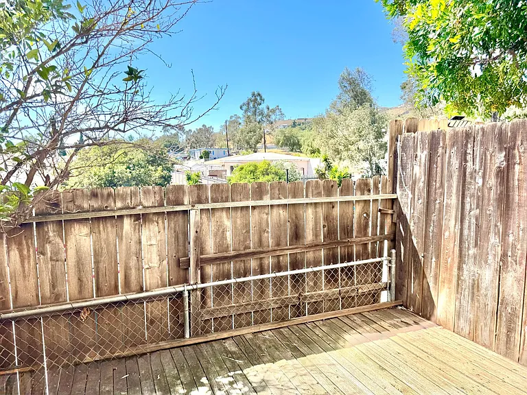 8110 Lemon Grove Way — Photo 3