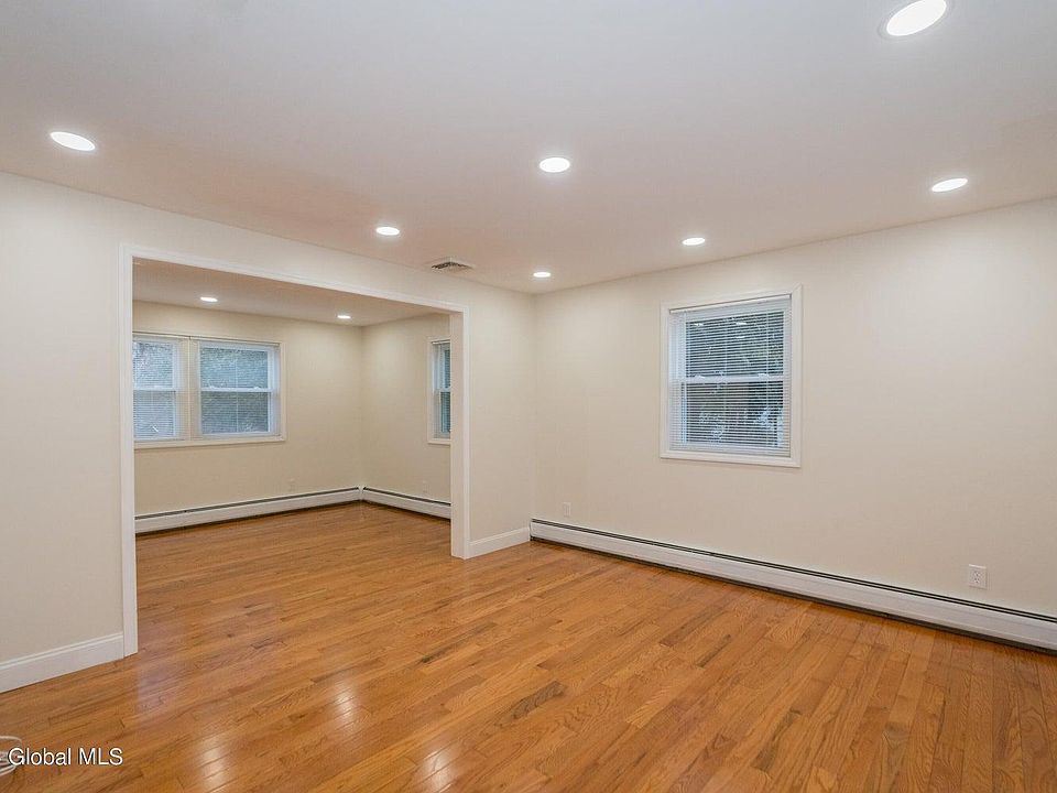 84 Appletree Ln, Clifton Park, NY 12065 Zillow