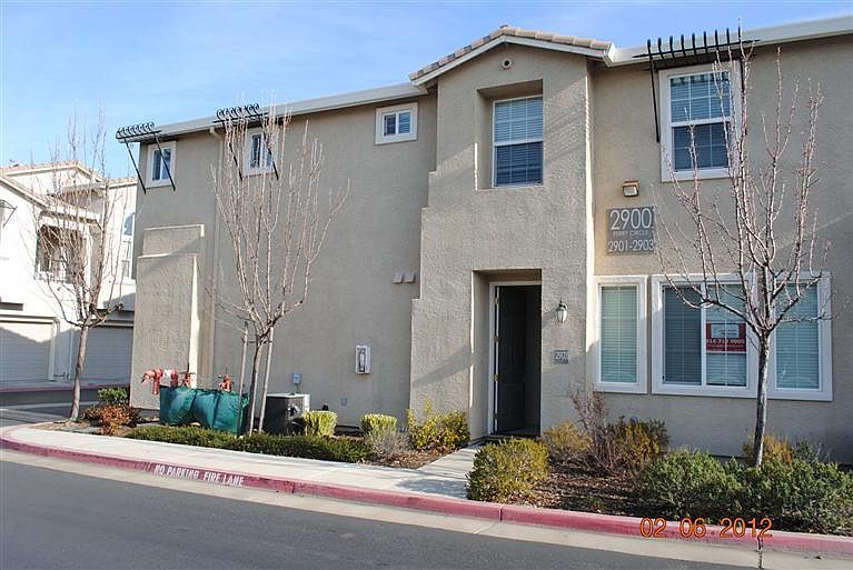 1st image of 2903 Ferry Cir #103