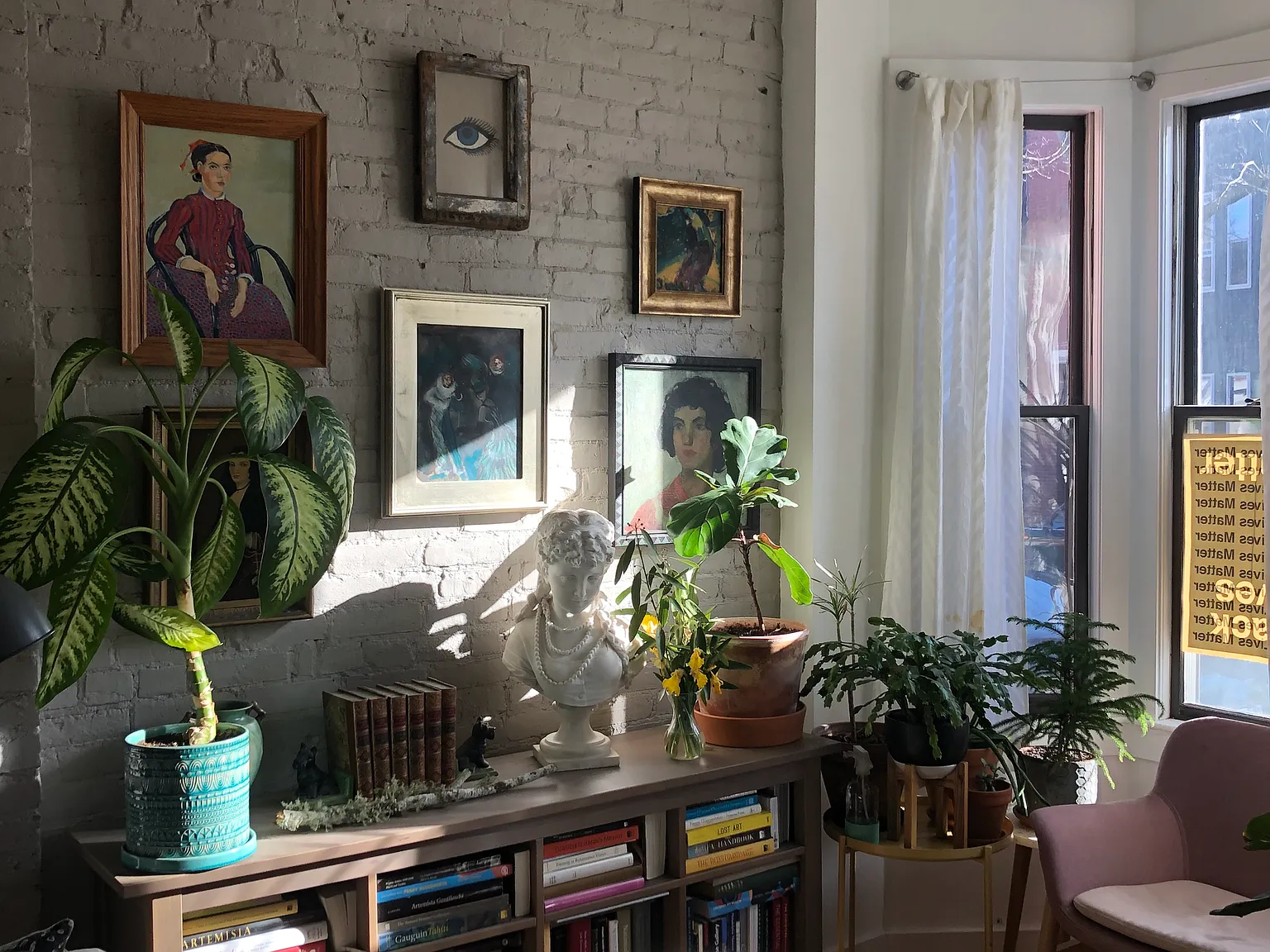 2 bed, 1.5 bath, 900 sqft, $3,400 — Photo 3