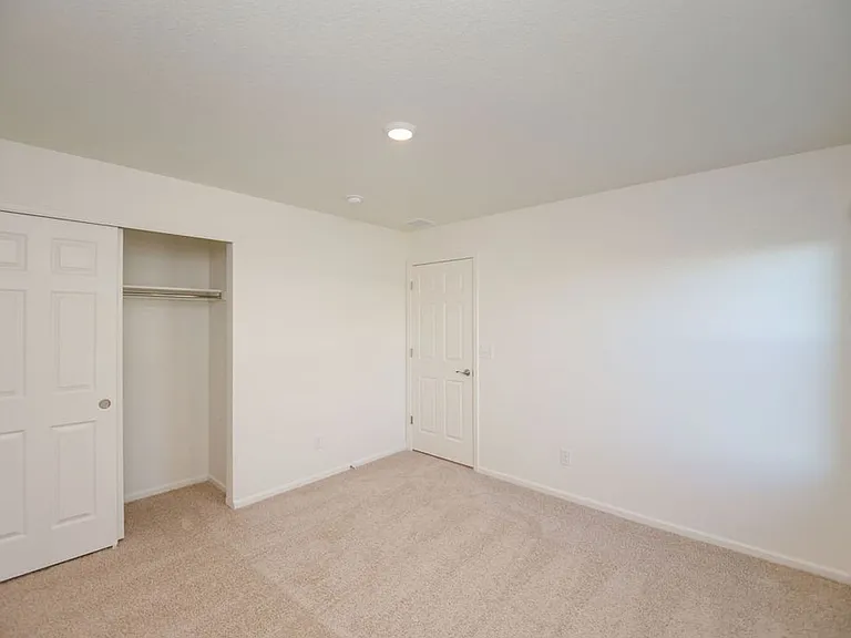 6818 Gateway Crossing St — Photo 23