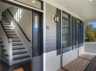 81 Brownell Ln, Portsmouth, RI 02871