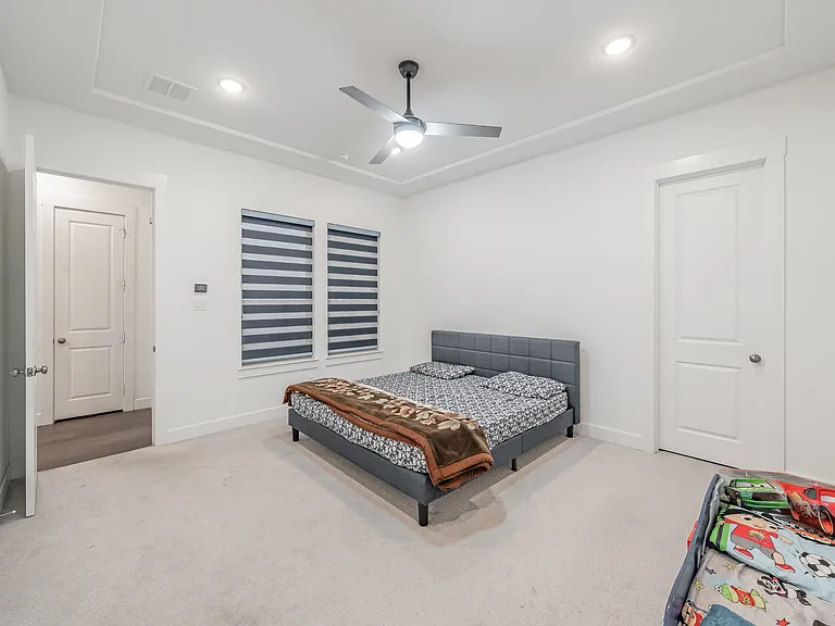1st floor primary suite