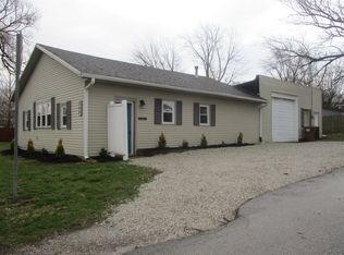 409 W Washington St, Waynetown, IN 47990