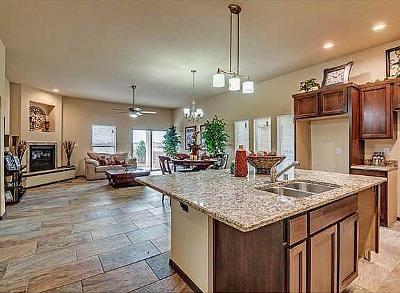 5th image of 3696 Loma Jacinto Dr