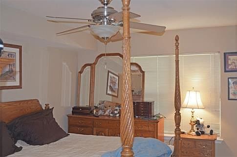 Kitchen w/Pass Through to Dining Room