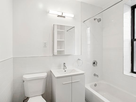 4th image of 700 Ocean Ave #4402