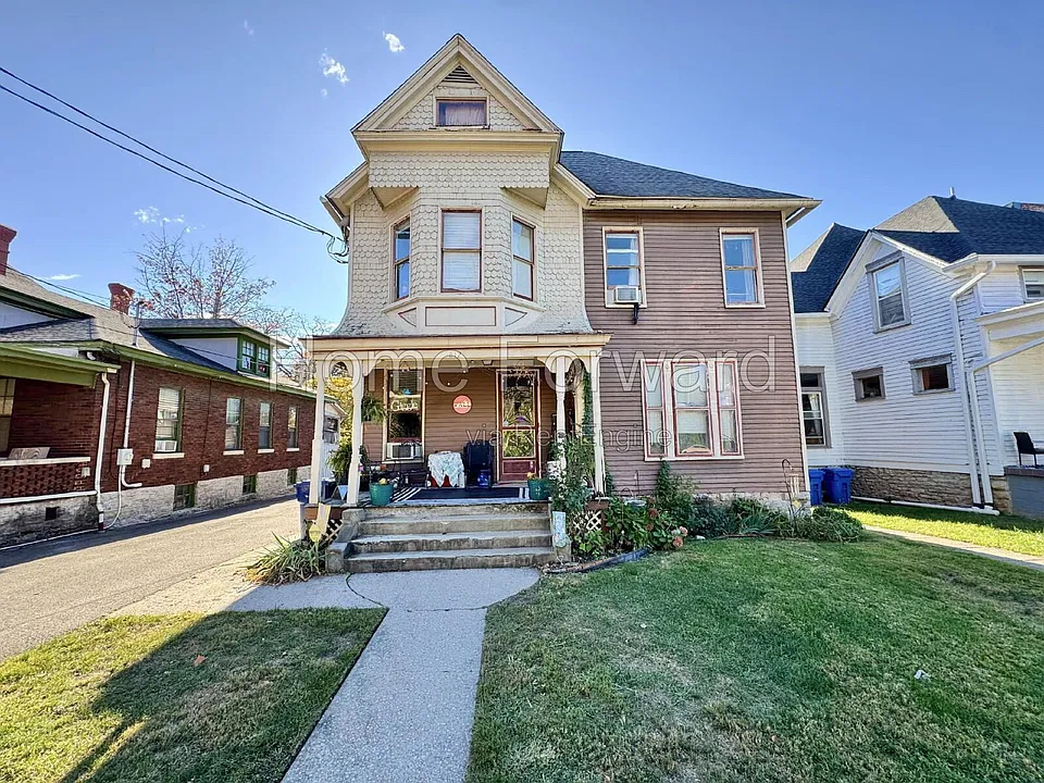 812 W Maxwell St #5
