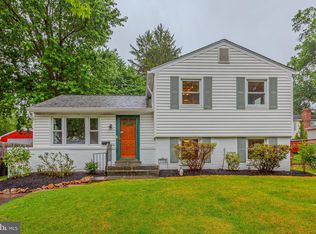719 Woodburn Rd, Rockville, MD 20851