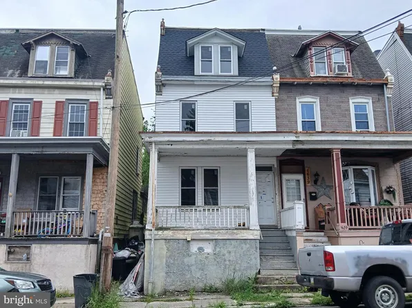 1637 W Norwegian St, Pottsville, PA 17901