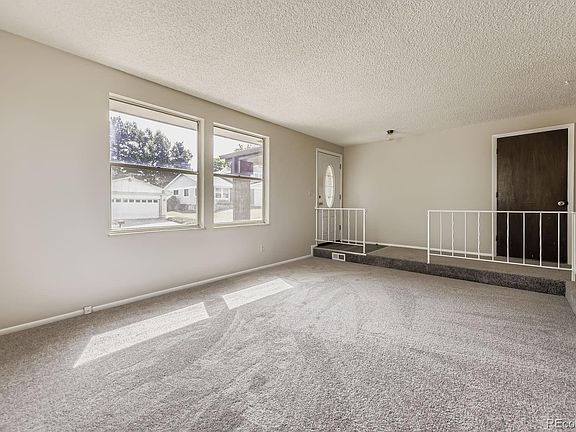 3rd image of 10891 Tennyson Court