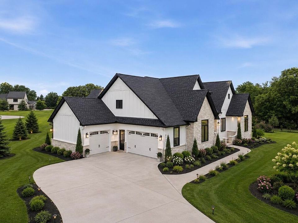 1st image of 9034 York Crest Dr