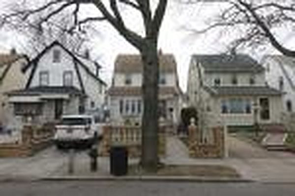 1st image of 11314 198th St