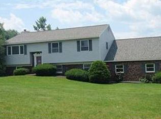 5920 Musket Rd, New Tripoli, PA 18066