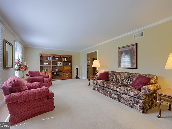 5th image of 2308 New Danville Pike