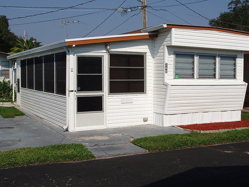 1st image of 249 Janie Ave