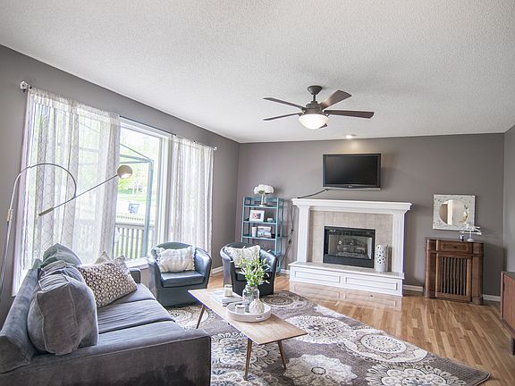 5th image of 4902 Brownridge St