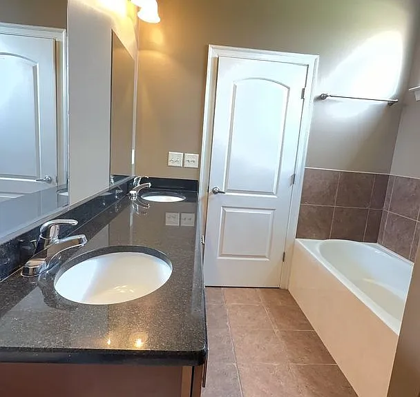 61 Vance Ave #61 — Photo 10