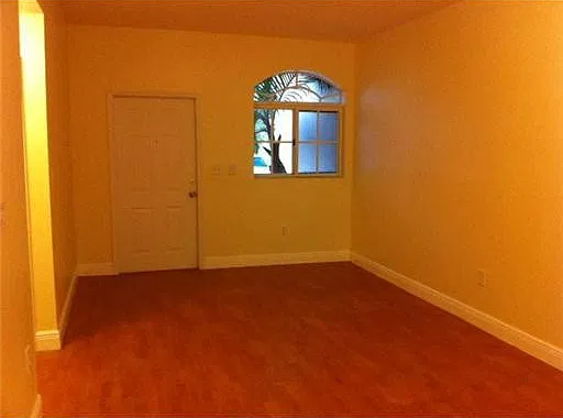 3 bed, 2.5 bath, 1690 sqft, $2,900 — Photo 4