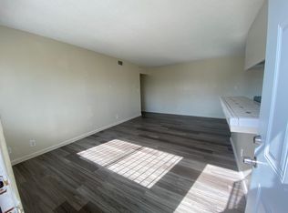 402 E Bianchi Rd APT 4, Stockton, CA 95207