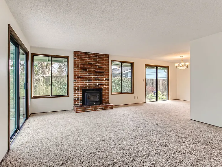 5203 Ogden Ct #B — Photo 6