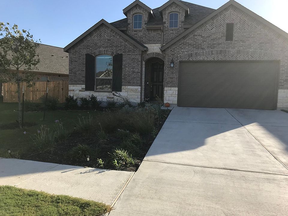 1st image of 1141 Isaias Dr