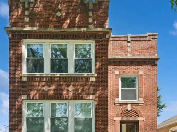 4908 W Pensacola Ave, Chicago, IL 60641