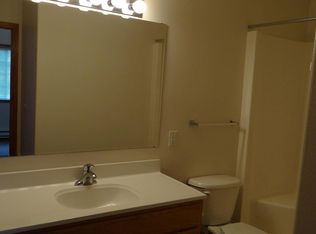 3213 17th St S, Moorhead, MN 56560